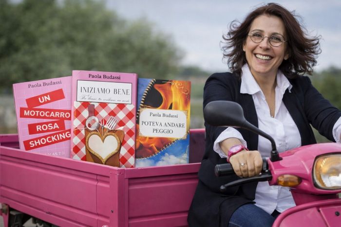 La scrittrice Paola Budassi al Valdilana Hub