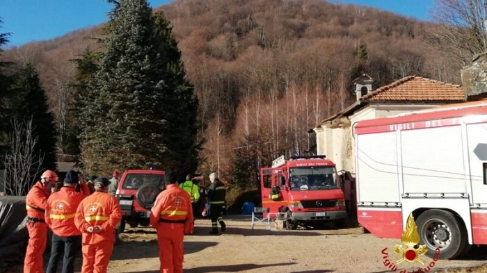 Vigili del fuoco di Biella partecipano al cordoglio dei carabinieri