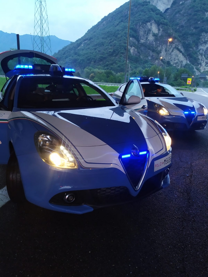 polizia grav2
