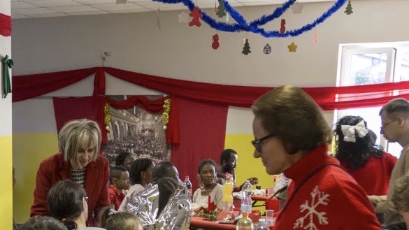 Comunità di Sant'Egidio: per la prima volta il pranzo di Natale in Sala Borsa