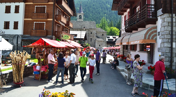 fiera san bernardo macugnaga